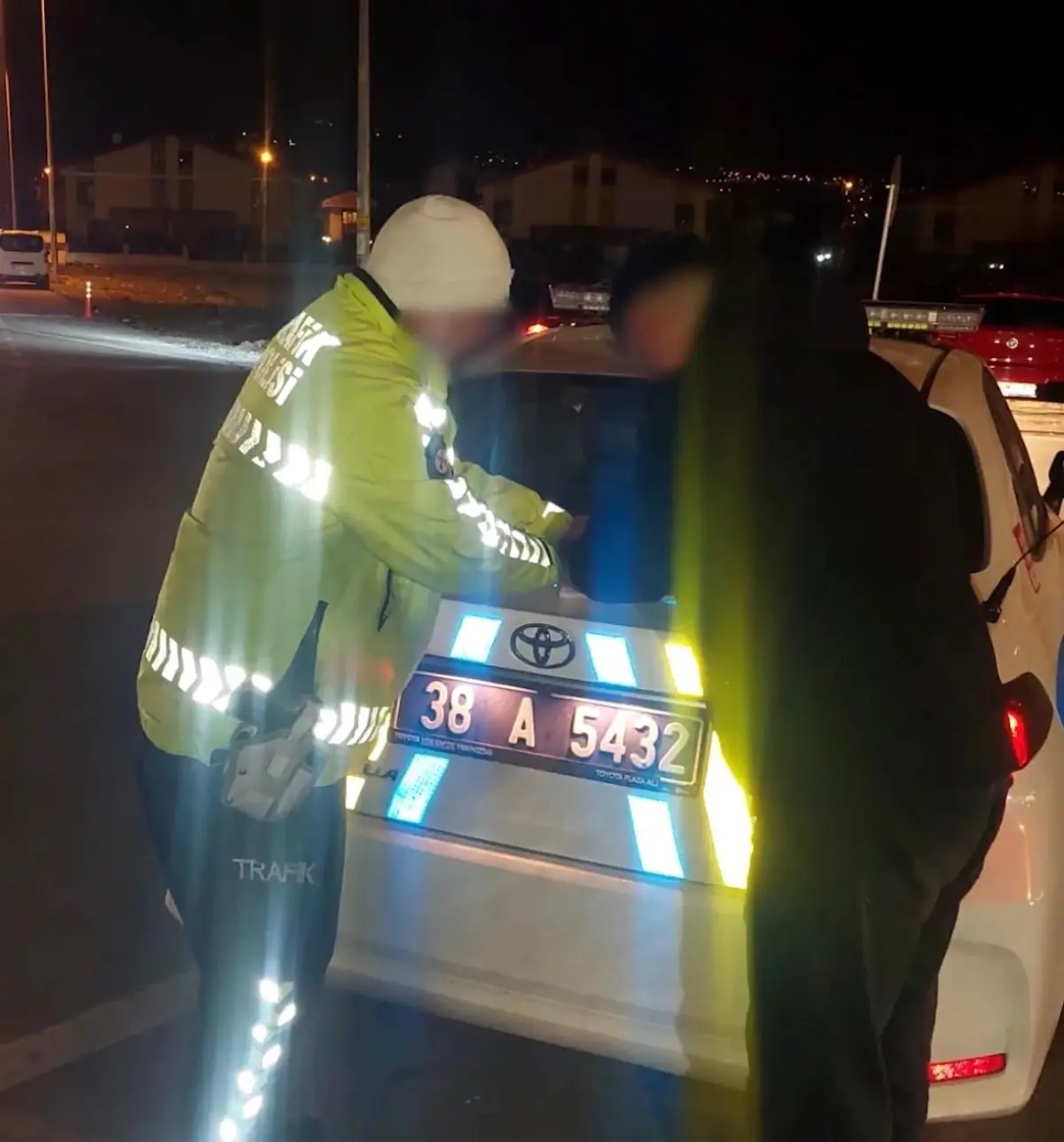 Kayseri'de Trafik Denetiminde Alkollü ve Ehliyetsiz Sürücülere Milyonluk Cezalar Kesildi