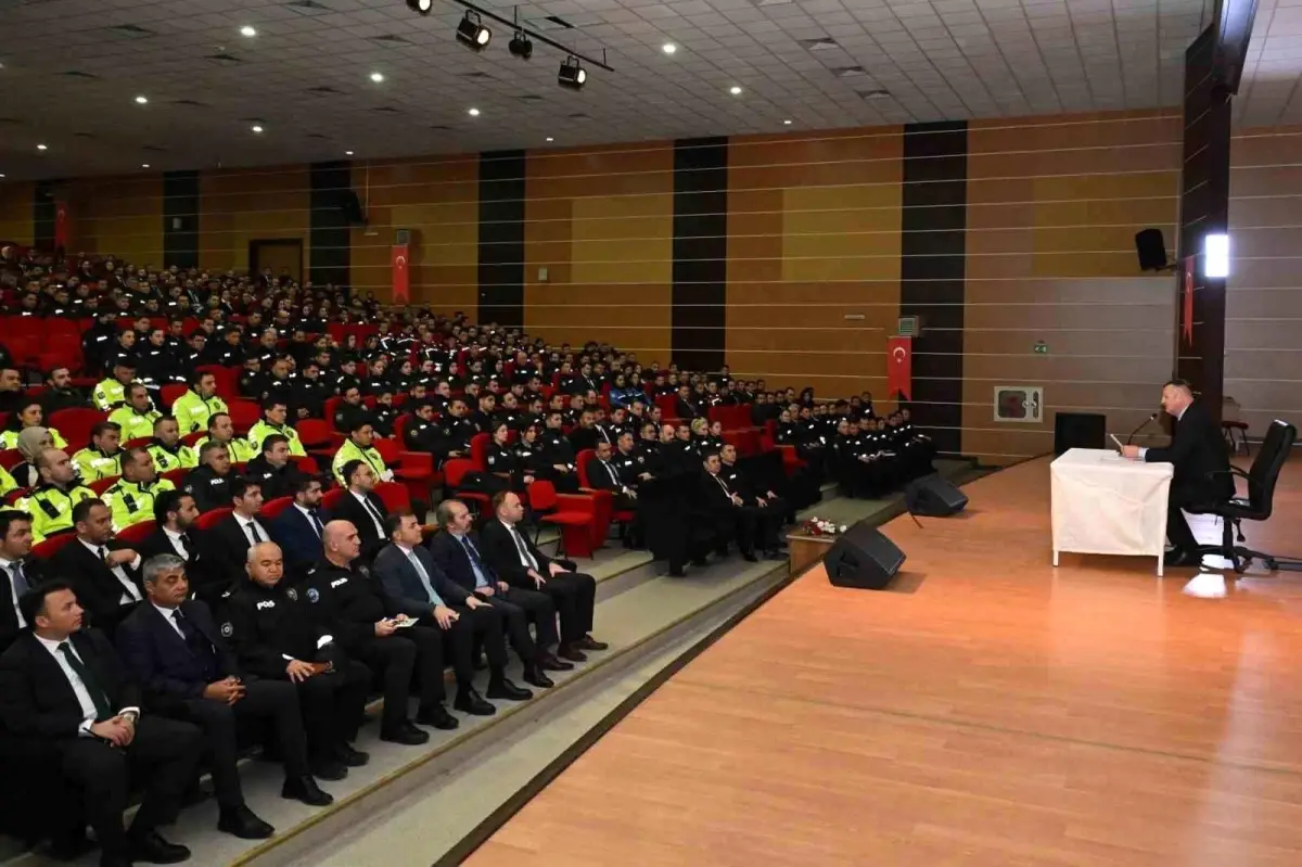 Erzincan Emniyet Müdürü Baybaba'dan Bayram Kutlaması ve Personel Teşekkürü