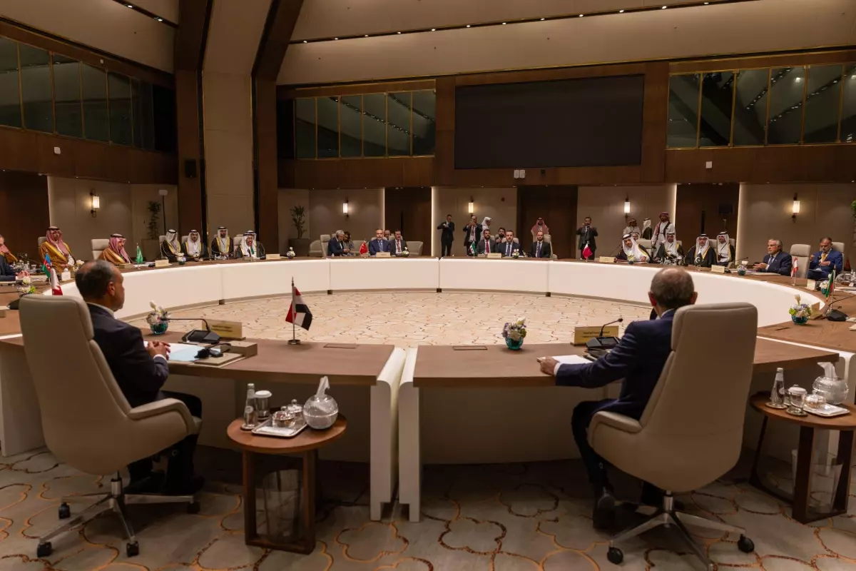 Türkiye ve 11 Ülke, İran'ın Saldırılarını Kınadı: Ortak Bildiri Yayınlandı