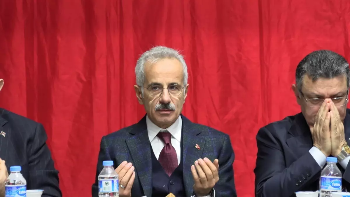 Ulaşım Bakanı Uraloğlu: Birlik ve Beraberlik Önceliğimiz, Nifakın Sınırlandırılması Gerekiyor