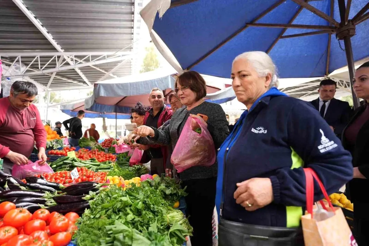 Didim'de Bayram Öncesi Esnaf Buluşması: Belediye Başkanı Gençay'dan Destek Mesajı