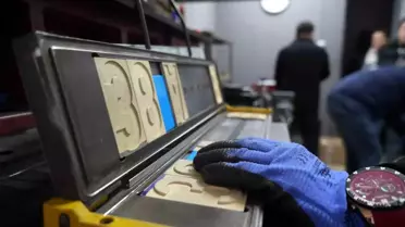 Yeni basılan plakaların örnek görüntüsü