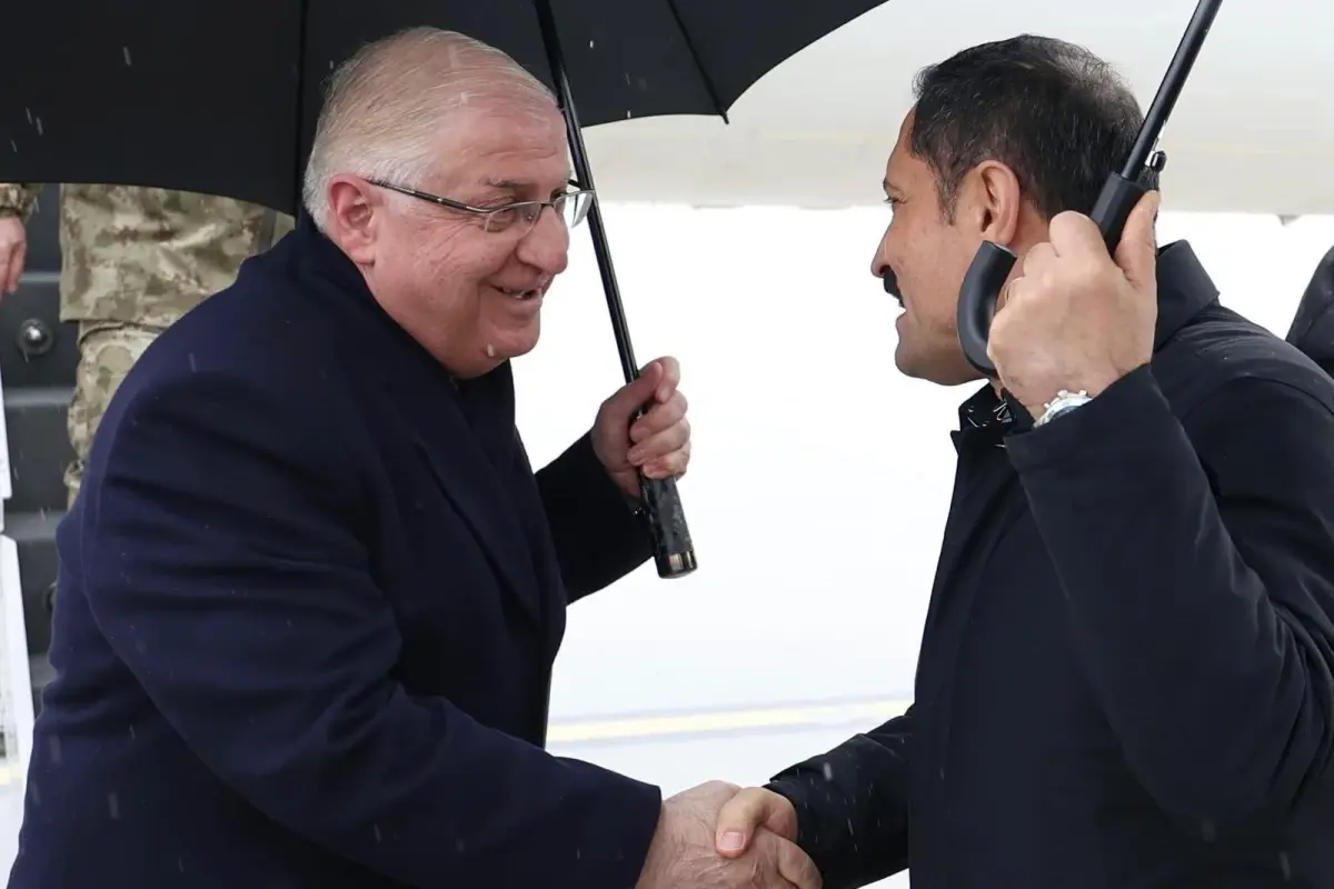 Milli Savunma Bakanı Yaşar Güler, Hatay’da Valilik ve Yerel Yetkililerle Görüştü