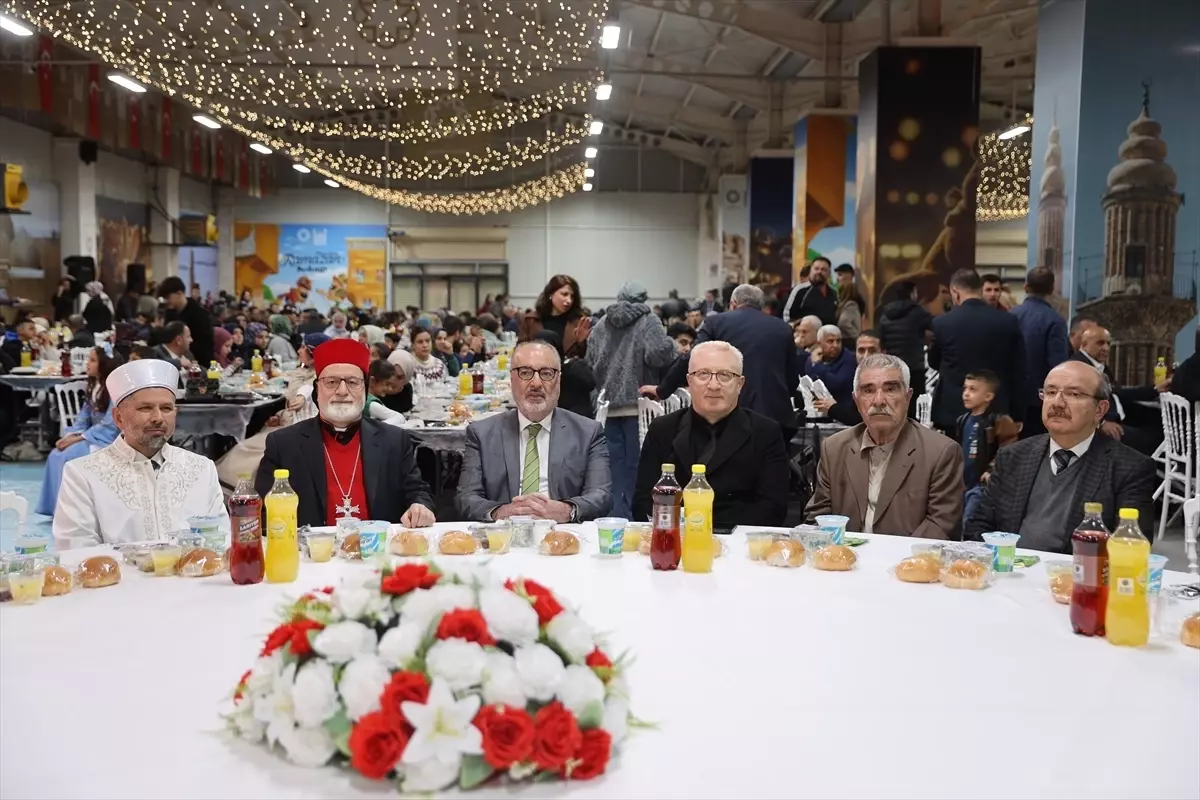 Mardin’de İnançlar Arası Kardeşlik İftarı Birlikte Kutlandı