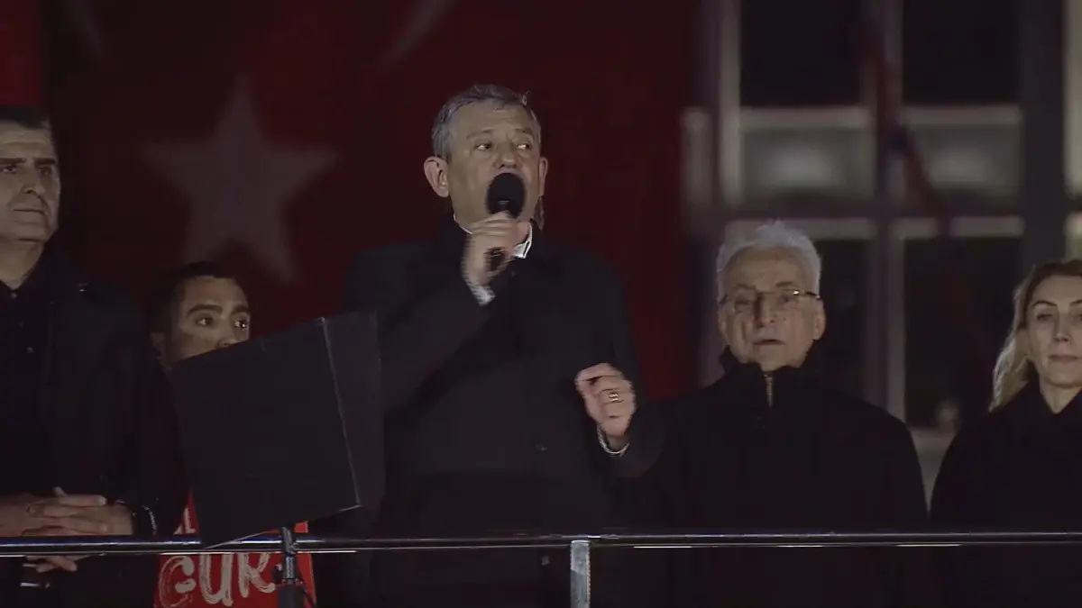 Özgür Özel, Saraçhane'de Milletin 365 Günlük Direnişini Vurguladı