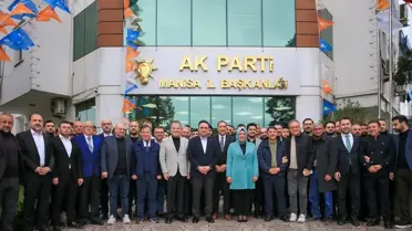 AK Parti Manisa bayram programı kalabalığı
