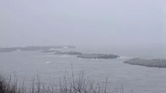 Şiddetli rüzgarda dalgalı deniz