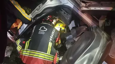 Devrilen hafif ticari araç