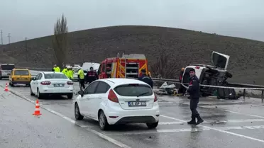 Kaza anındaki araçların çarpışma görüntüsü