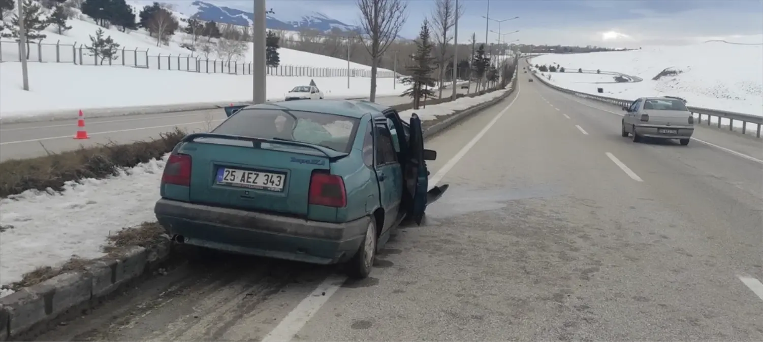 Erzurum’da Şiddetli Trafik Çarpışması: 1 Ölü, 2 Yaralı