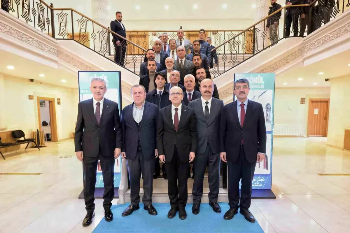 Hazine ve Maliye Bakanı Mehmet Şimşek, Midyat’ta Yerel Projeleri İnceledi