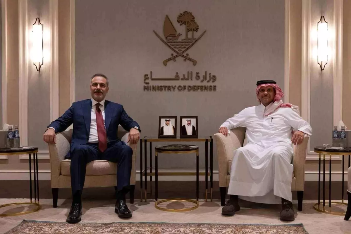 Dışişleri Bakanı Hakan Fidan, Katar’da Savunma Bakanı Al Thani ile Görüştü