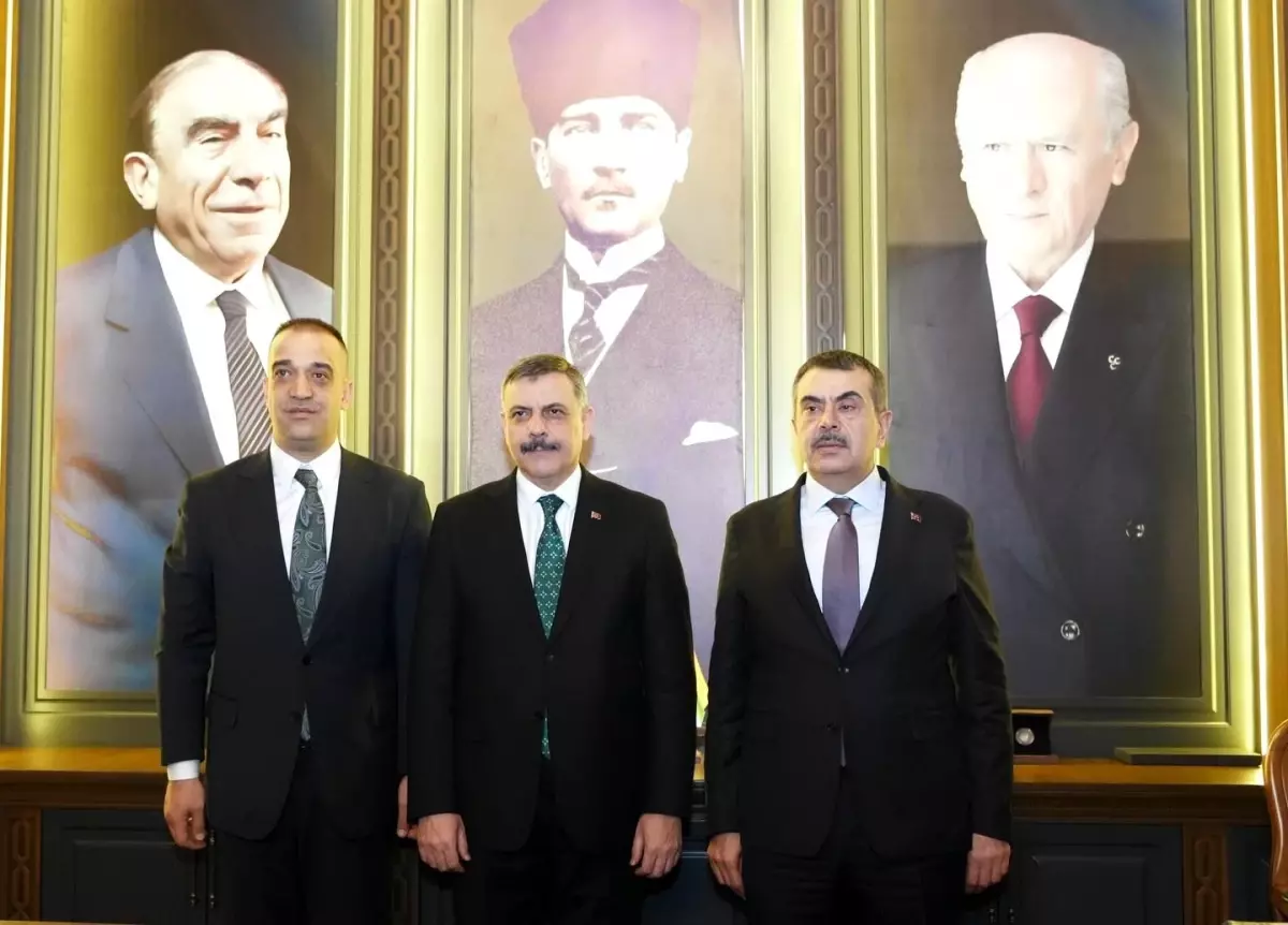 İçişleri ve Milli Eğitim Bakanları MHP Erzurum İl Başkanlığını Ziyaret Etti: Birlik ve Beraberlik Mesajı