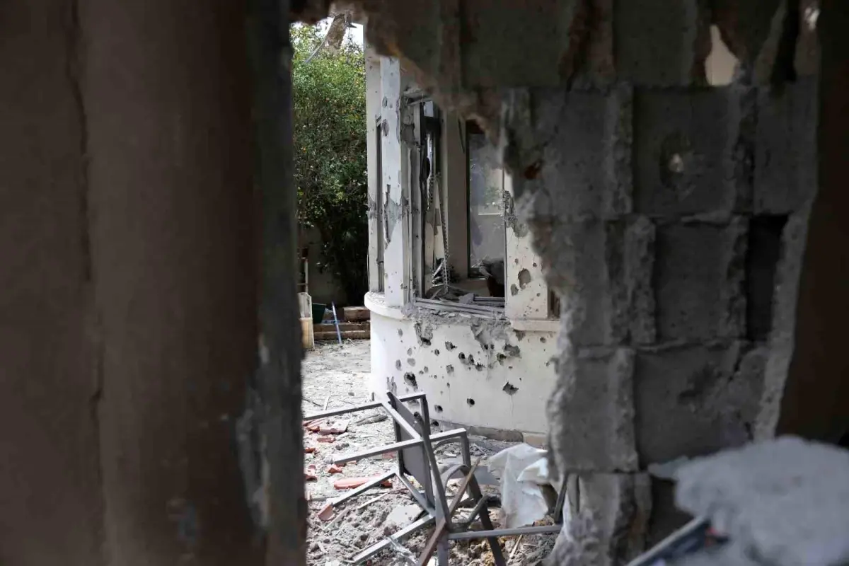 İran ve Hizbullah'ın Misillemeleri Sonrası İsrail'de Ölüm Sayısı 17'ye Ulaştı