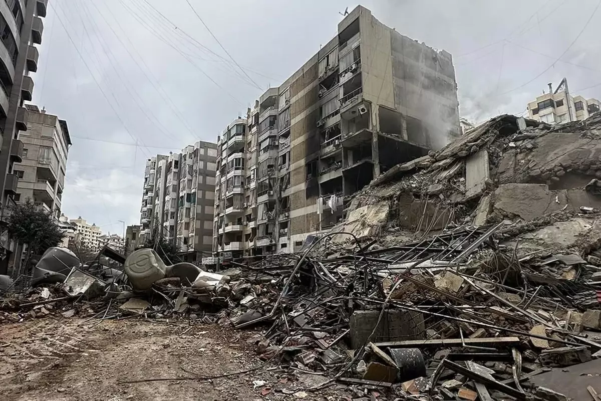 Lübnan’da İsrail Saldırılarının Sonuçları: Ölü Sayısı 1000’i Aştı