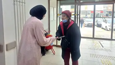 Sağlıklı yaşam egzersizleri gösterimi