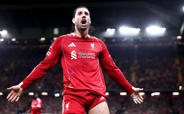 Liverpool'un gol sevinci