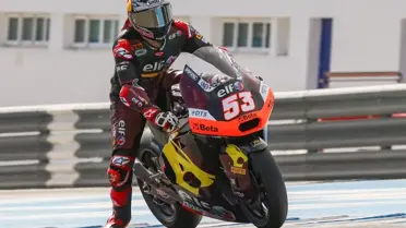 Deniz Öncü Moto2 yarışından bir kare