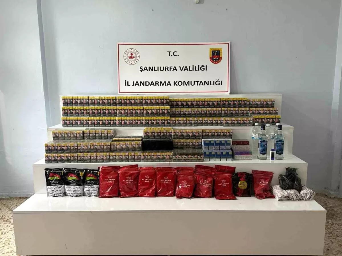 Şanlıurfa’da Yüzlerce Kilogram Kaçak Tütün ve Alkol Ele Geçirildi