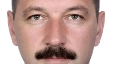 Otobüsün yol kenarına çekildiği an