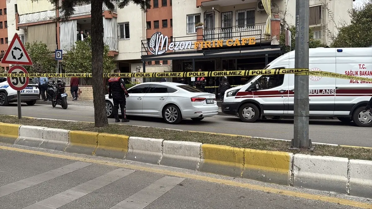 Eski Aydınspor Başkanı Erhan Özlüer ve Kardeşi Silahlı Saldırıda Hayatını Kaybetti