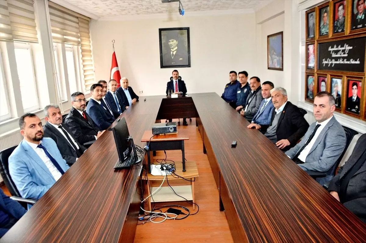 Göynücek’te Ramazan Bayramı Coşkusu: Bayramlaşma Töreni Görüntüleri