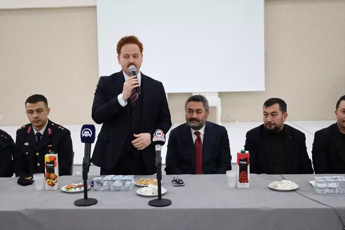 Çankırı Orta’da Ramazan Bayramı Coşkusu: Bayramlaşma Etkinliği