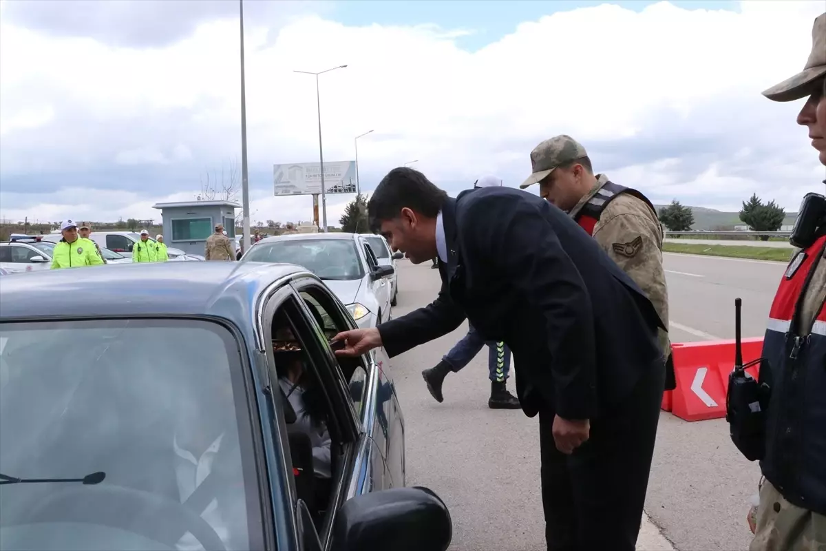 Şanlıurfa, Kilis ve Kahramanmaraş'ta Bayram Coşkusu: Valiler Halkla Buluştu