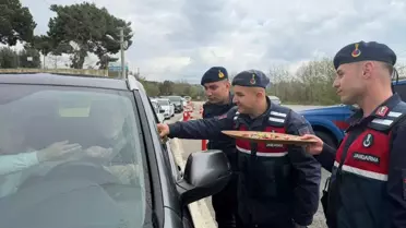 Jandarma ekipleri denetim yapıyor