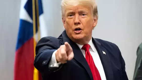 Trump NATO toplantısı