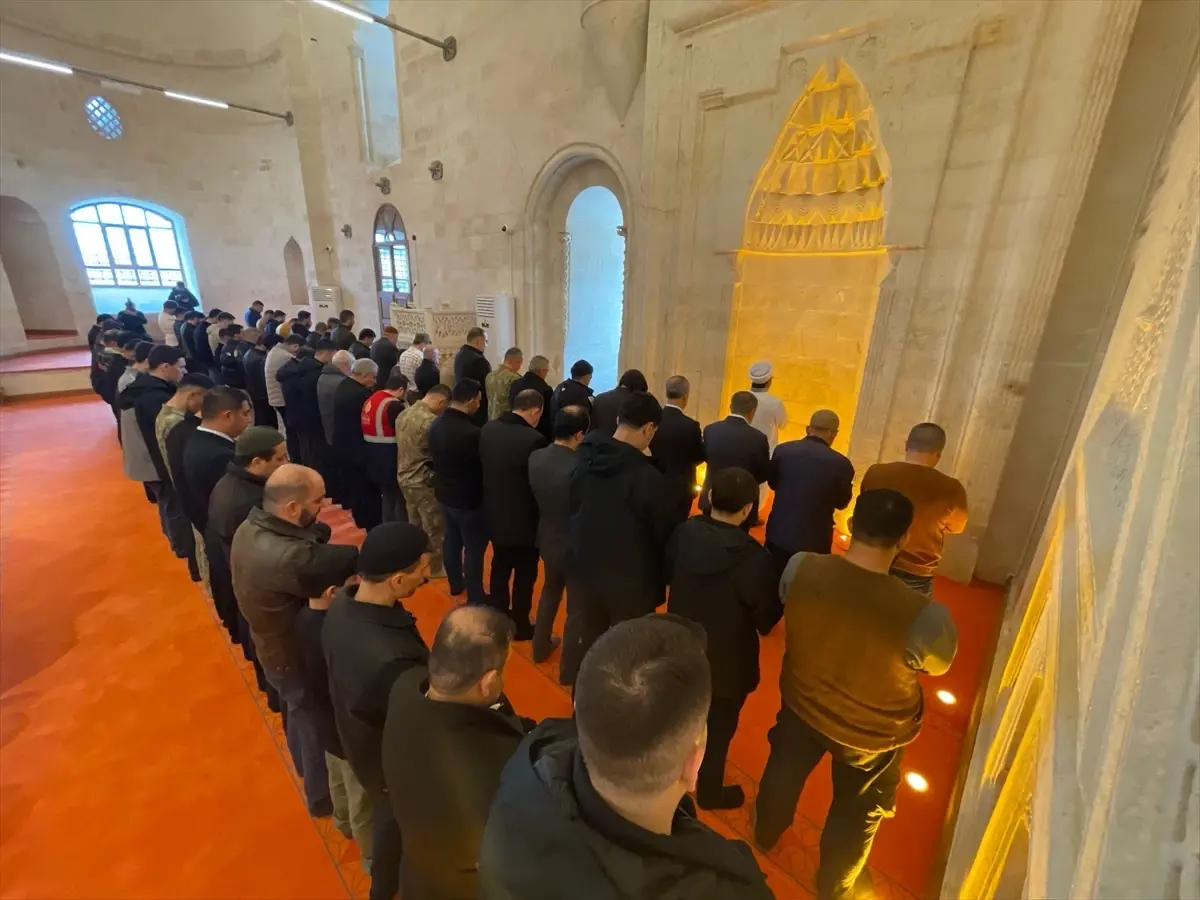 Şanlıurfa’da Selahaddin Eyyubi Camii, Deprem Sonrası Tamir Edilerek Yeniden Açıldı