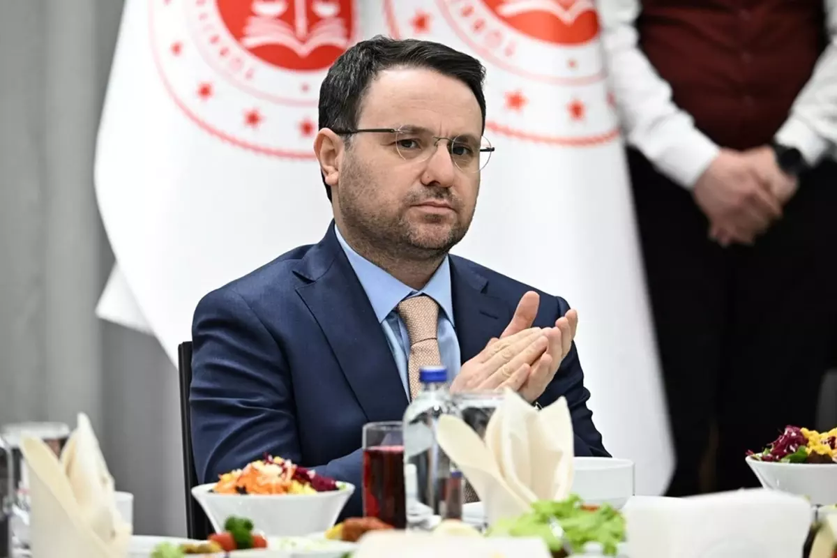 Akın Gürlek, Lüksemburg iddiasını çürüttü: "Hiç gitmedim"