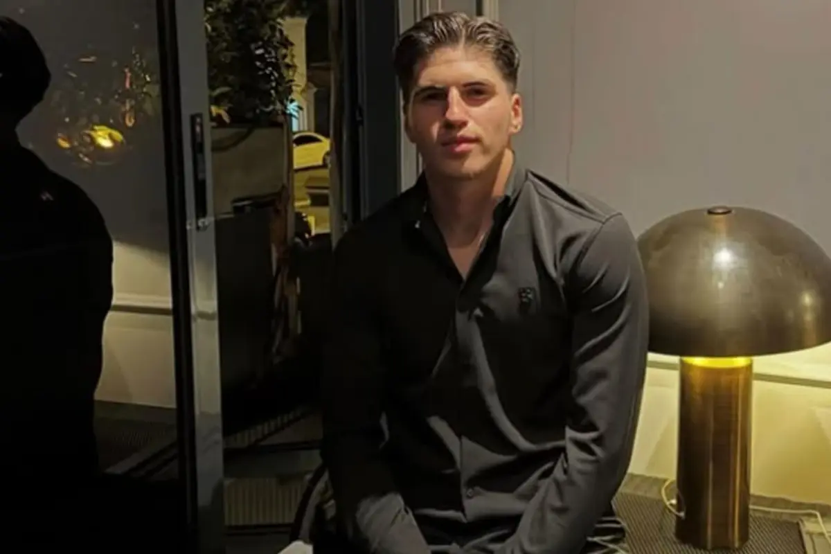 Kars 36 Spor’un Genç Futbolcusu İstanbul’da Silahlı Saldırı Sonrası Hayatını Kaybetti