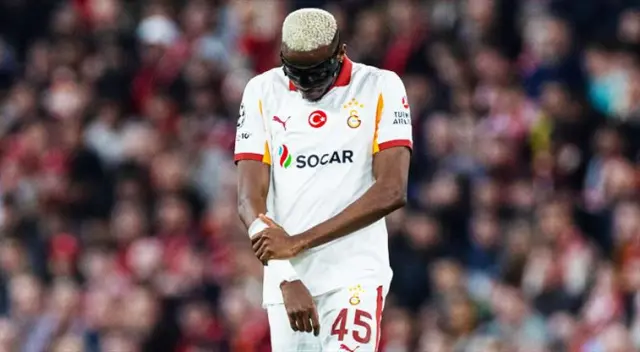 Victor Osimhen'in sakatlandığı an