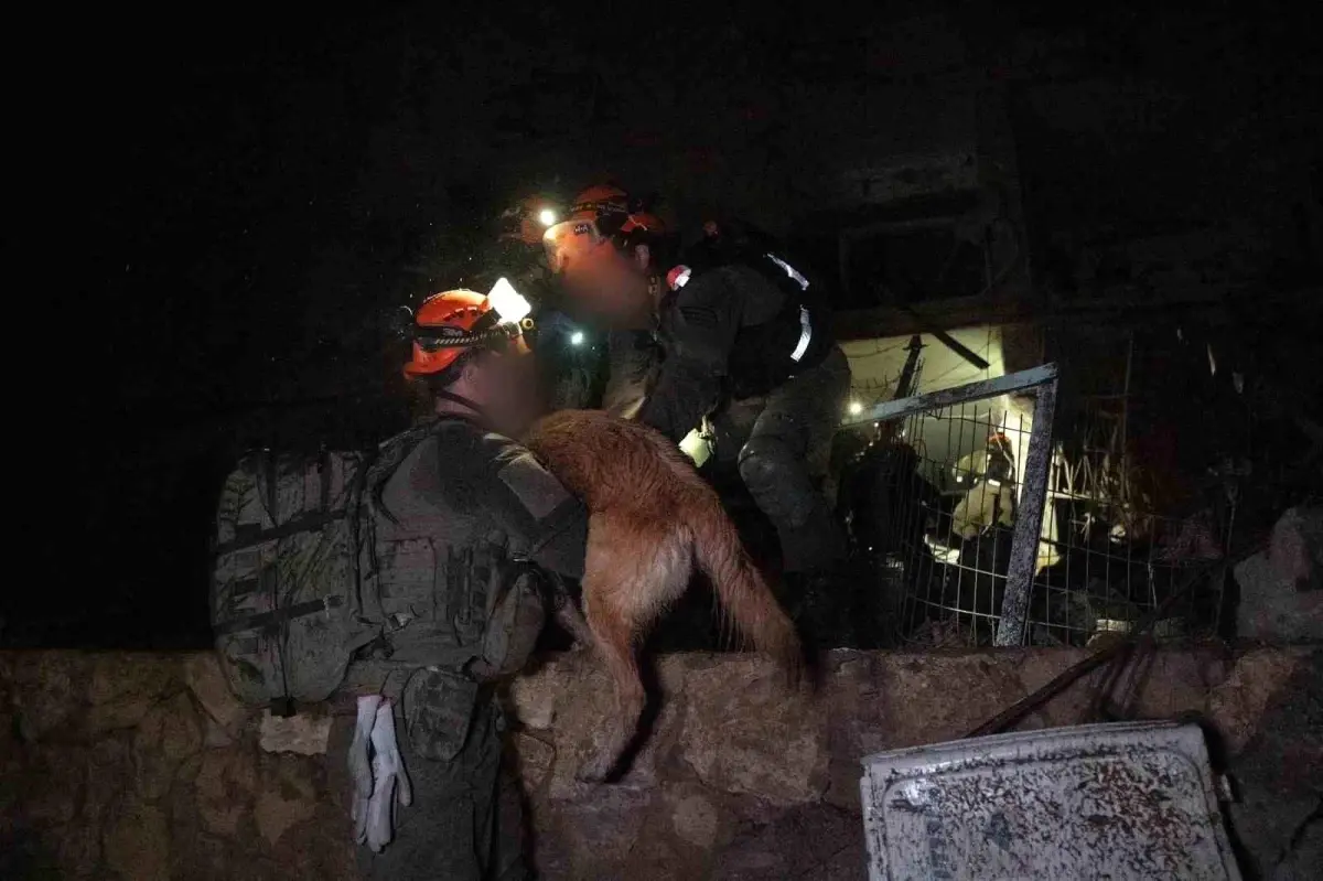 İran'ın Dimona'ya Yönelik Füze Saldırısında Yaralı Sayısı 51'e Ulaştı