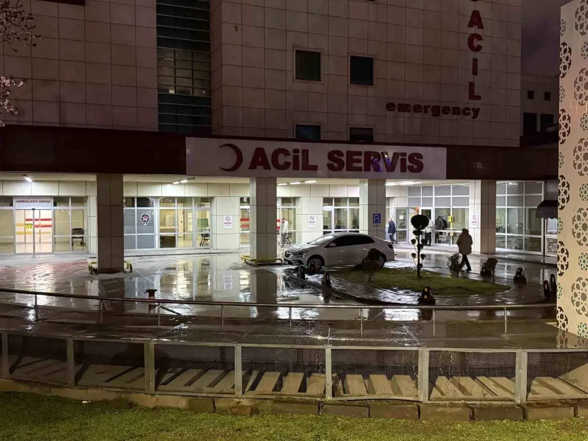 İzmit'te Kavgaya Karışan Kişi Şiddetli Darbe Aldı, Şüpheliler Gözaltına Alındı