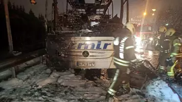 Bagcılar’da TEM Otoyolu’nda Yolcu Otobüsünde Çıkan Yangın Kontrol Altına Alındı