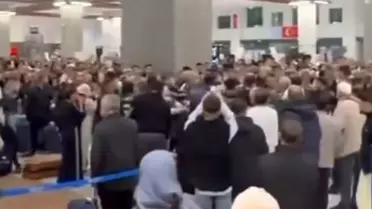 Gaziantep Havalimanı’nda Çıkan Tartışma Kısa Sürede Şiddetli Kavgaya Dönüştü
