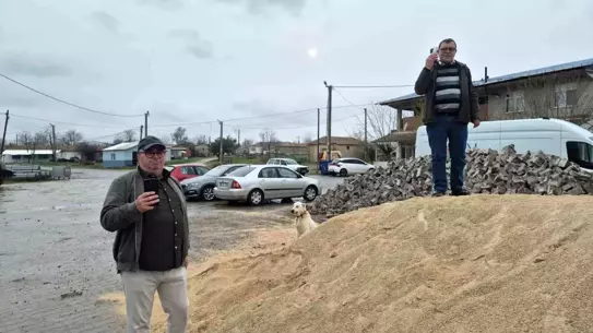 Telefon kesintisi yaşayan Hasköy sakinleri