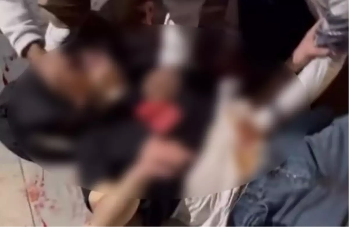 Yenimahalle Metro Çıkışında Bıçaklı Kavga: 2 Yaralı ve 3 Gözaltı