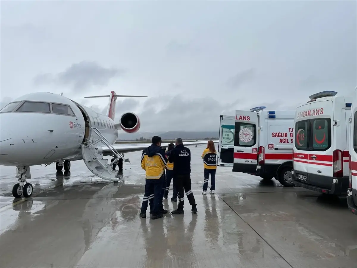 Bingöl’de Zatürre Şüphesi Taşıyan Bebek, Ankara’ya Uçakla Sevk Edildi