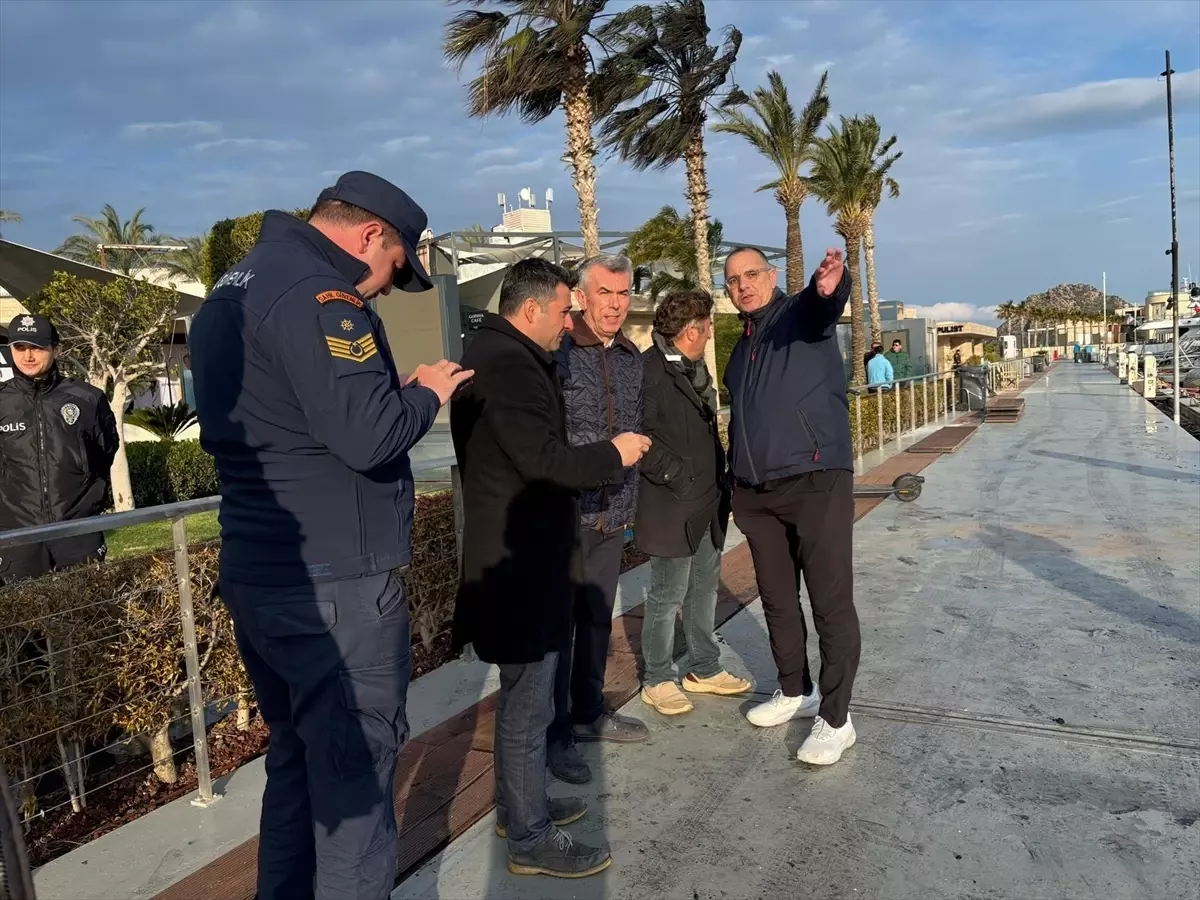 Bodrum Marina Yangını Kontrol Altına Alındı: 7 Motoryat Batarken 1'inde Hafif Hasar