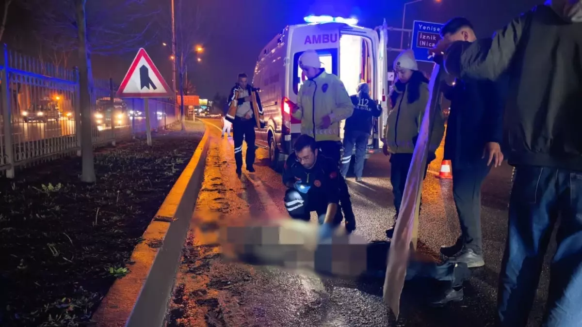 İnegöl'de Trafik Kazası: 52 Yaşındaki Yaya Şehit Oldu