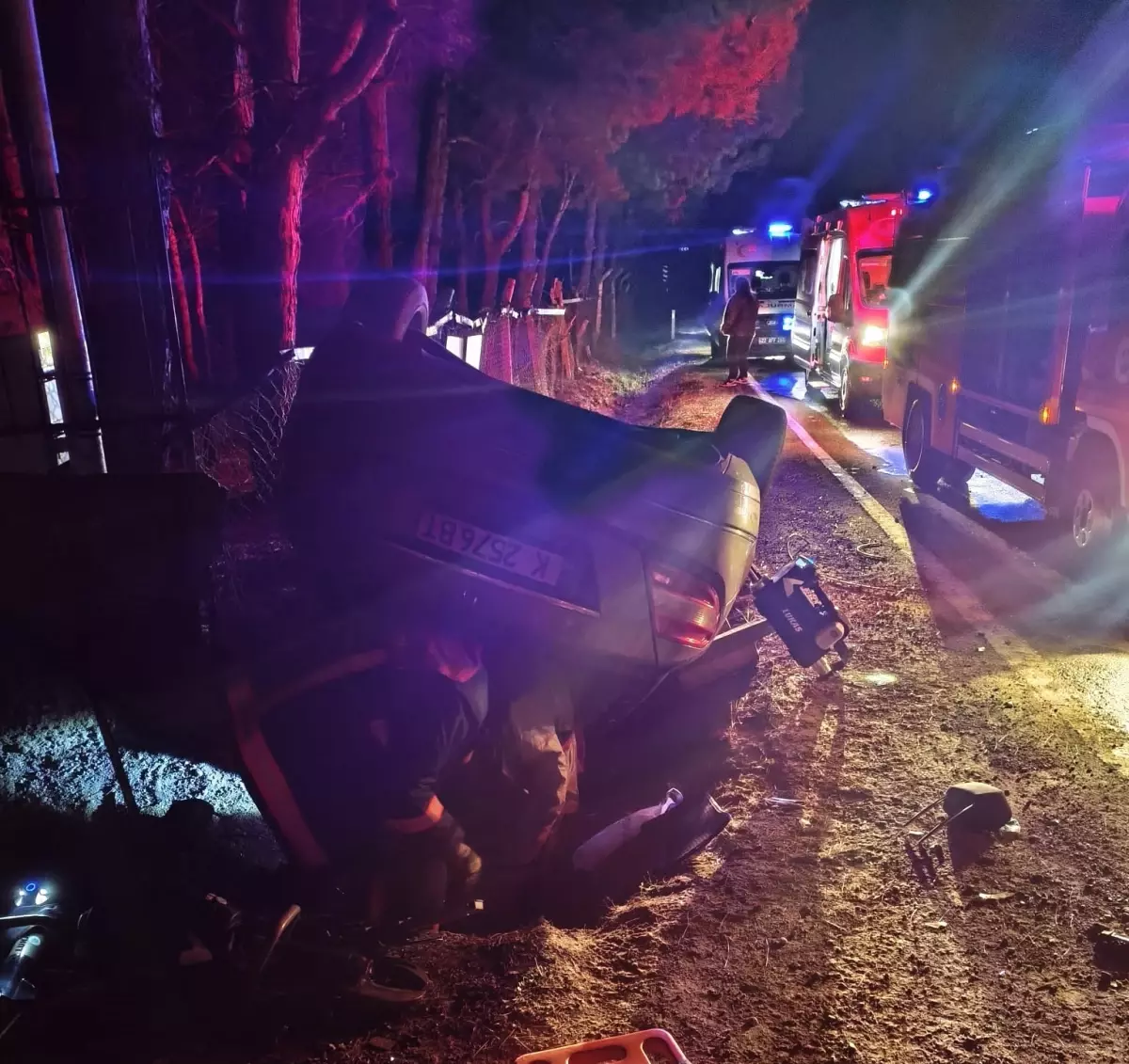 Keşan’da Takla Atan Araç 5 Yaralıyı Hastaneye Kaptı