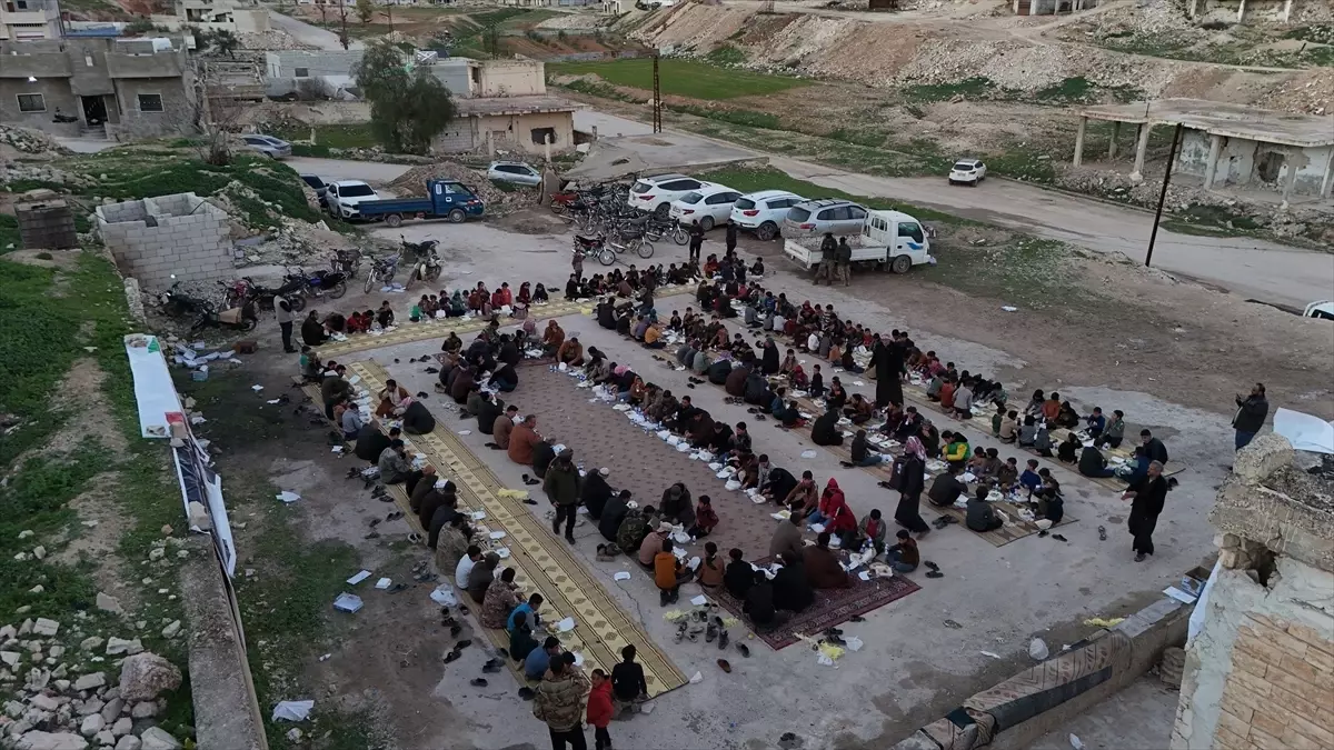 İHH, Ramazan’da 66 Ülkede 3,3 Milyon Kişiye Yardım Ulaştırdı