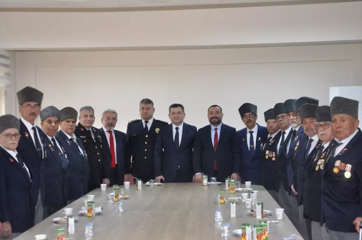 Ödemiş’te Ramazan Bayramı Coşkusu: Kaymakamlık’tan Bayramlaşma Etkinliği