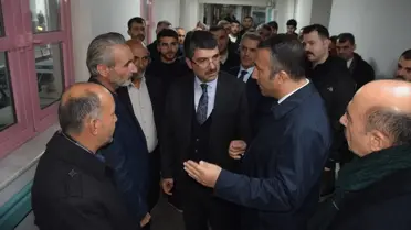 Nasıroğlu hastane çalışanlarıyla Bayram fotoğrafı