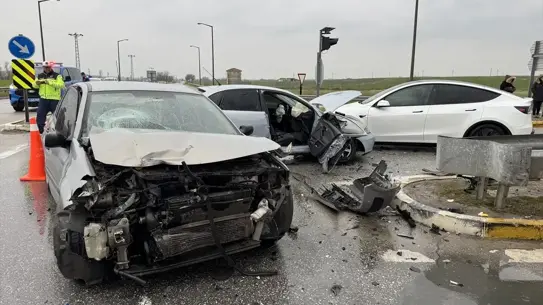 Kazada Hasar Gösteren Araçlar