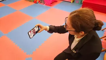 Şenpazar’da anaokulu öğrencileri esnaflarla bayramlaşırken