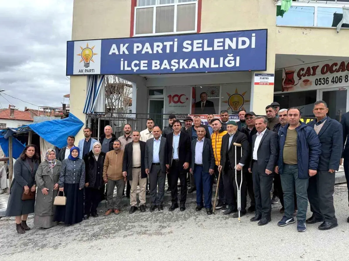Manisa Selendi'de AK Parti İlçe Başkanlığı Bayramlaşma Etkinliği Coşkuyla Gerçekleşti